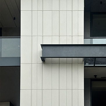 The Problem with Cheaper Cladding: Engineering vs. Aesthetic Gimmicks